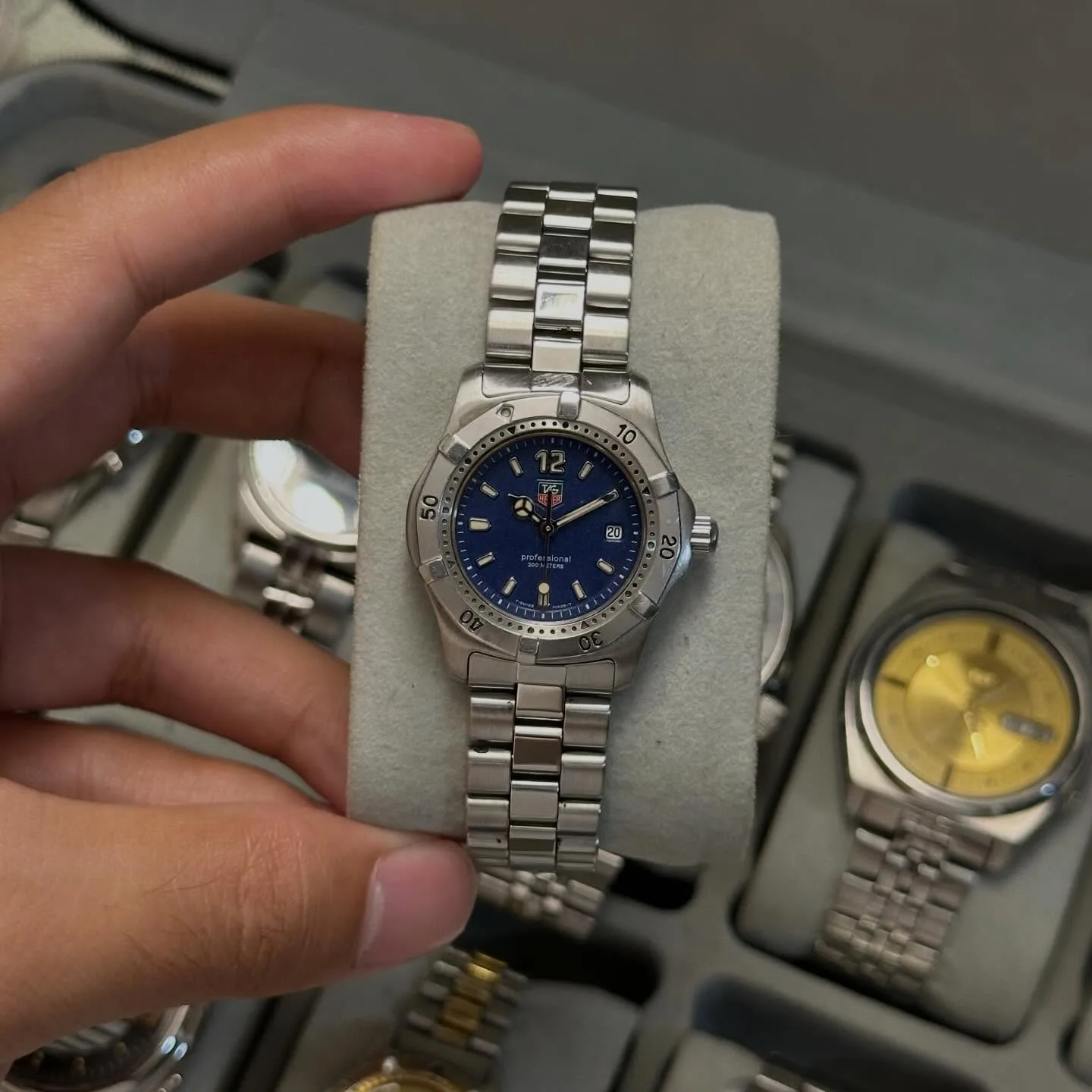 TAG Heuer Professional 2000 Blue Womens — photo 1